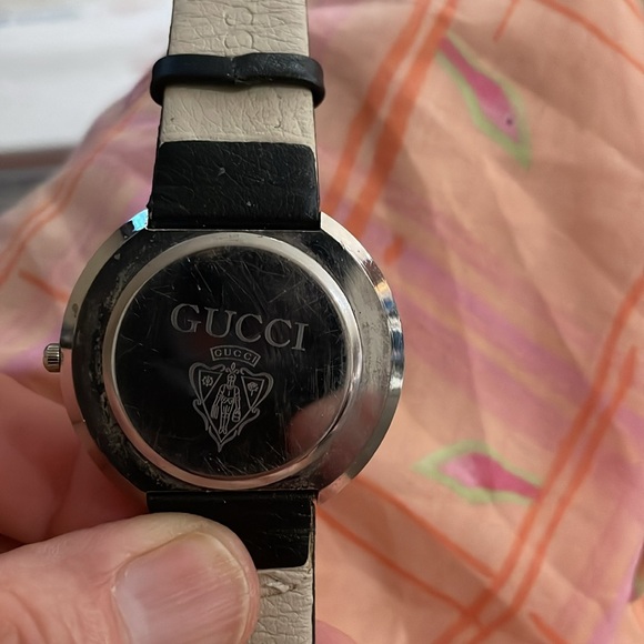 GUCCI WOMANS WATCH - Picture 7 of 9